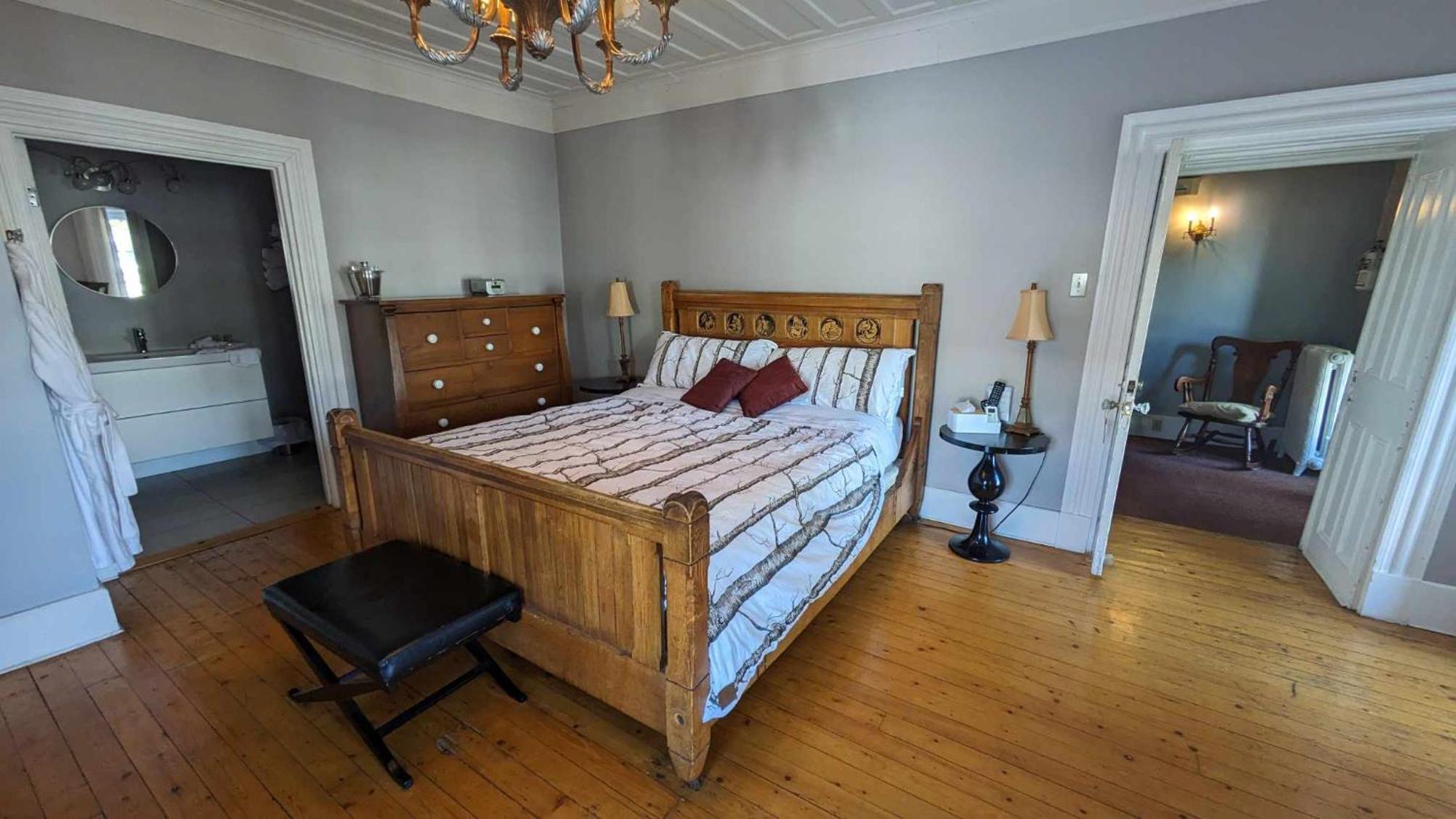 La Maison Rousseau 3*